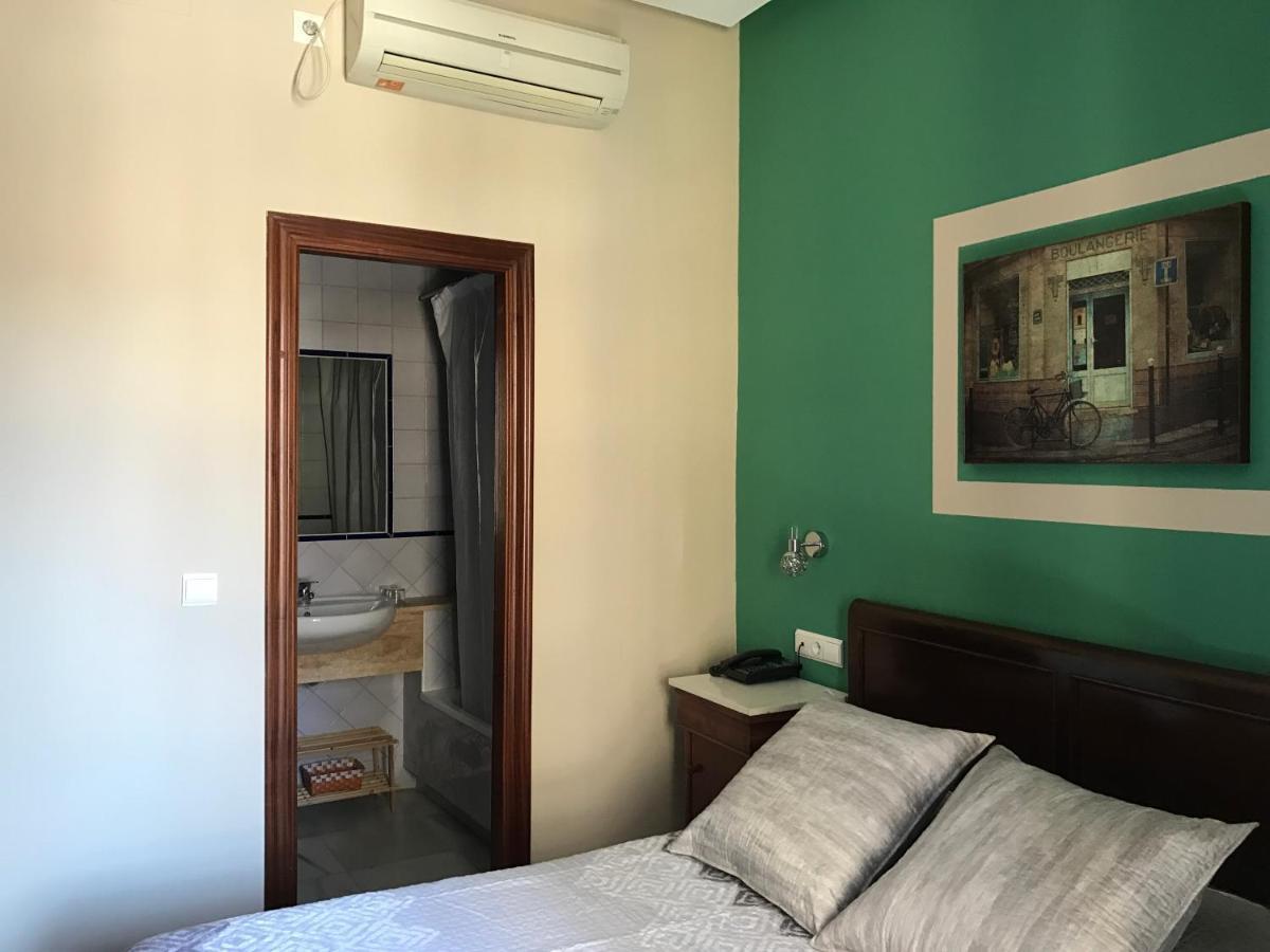 Hostal Puerta Carmona إشبيلية المظهر الخارجي الصورة