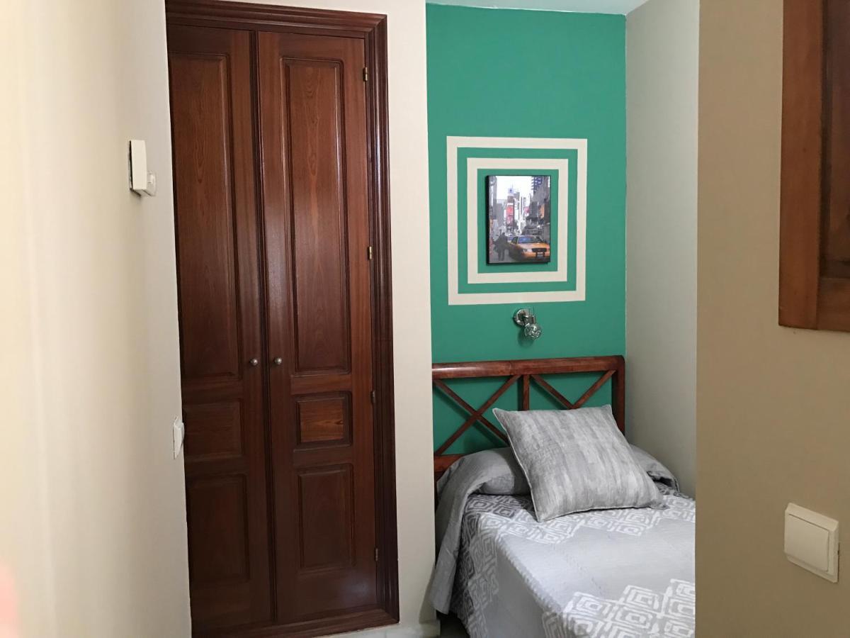 Hostal Puerta Carmona إشبيلية المظهر الخارجي الصورة